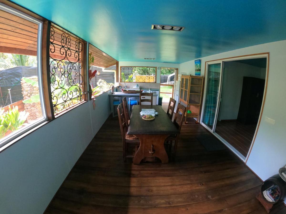 Fare Honu Cook'S Bay Moorea Esterno foto