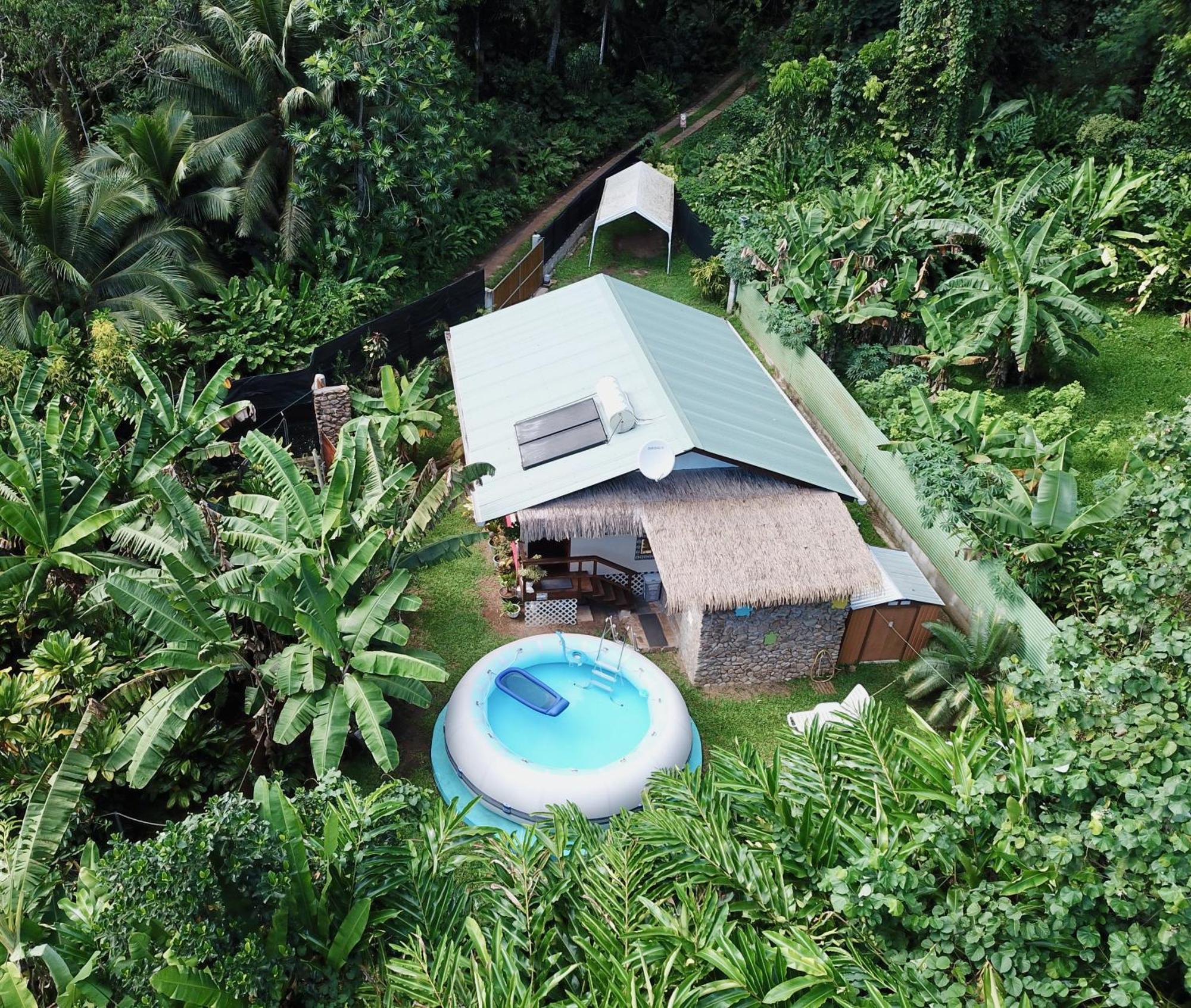 Fare Honu Cook'S Bay Moorea Esterno foto